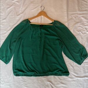 Ann Taylor Green 3/4 Sleeve Relaxed Blouse